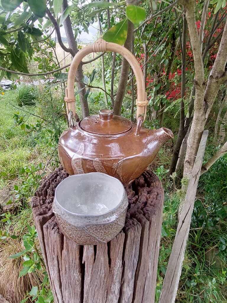 TeaPot - 106